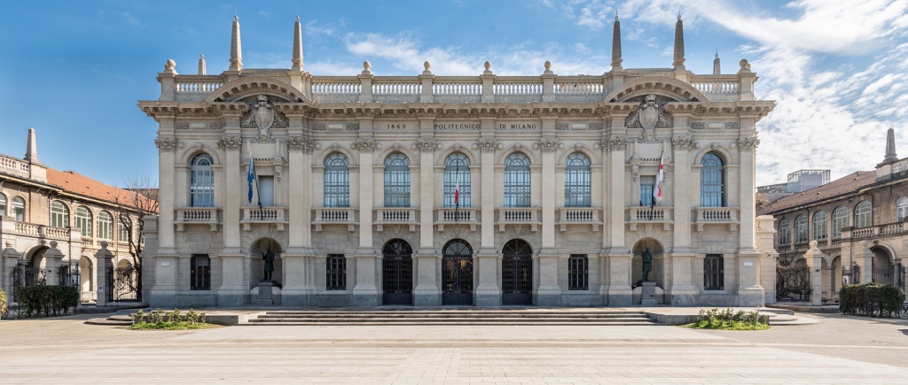 Politecnico di Milano начните подготовку к поступлению на программы сентября 2022 года.jpg