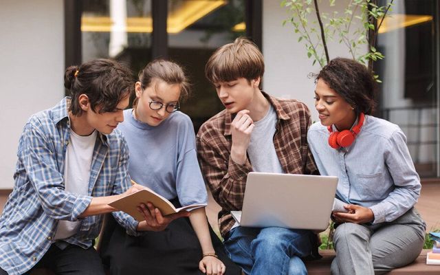 Английский для поступления в Италию: какой нужен уровень и балл IELTS