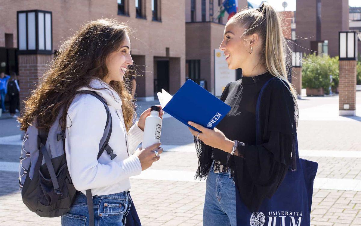 10 дней до конца подачи документов на магистратуру в IULM!
