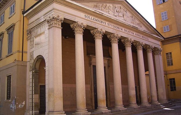университет в Павии университет в Павии