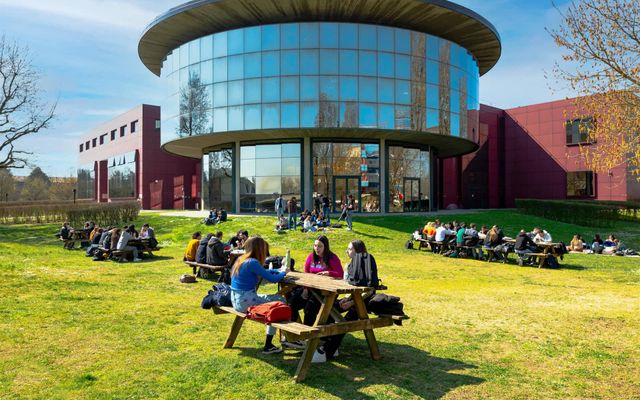 Università degli studi di Pavia: начни обучение в Италии после 11-го класса
