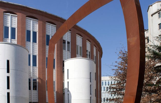 bocconi университет италия